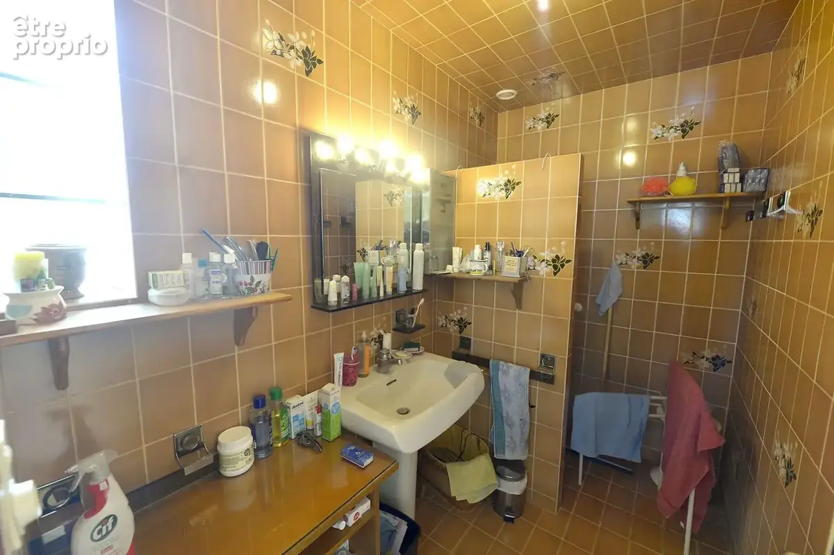 Maison 72 m² à Saint-Georges-De-Didonne  - photo 7