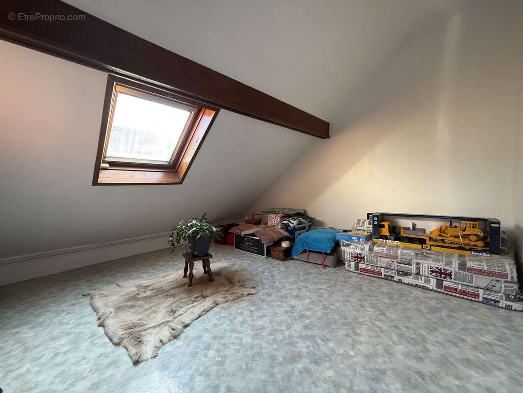 Maison à LE BLANC-MESNIL