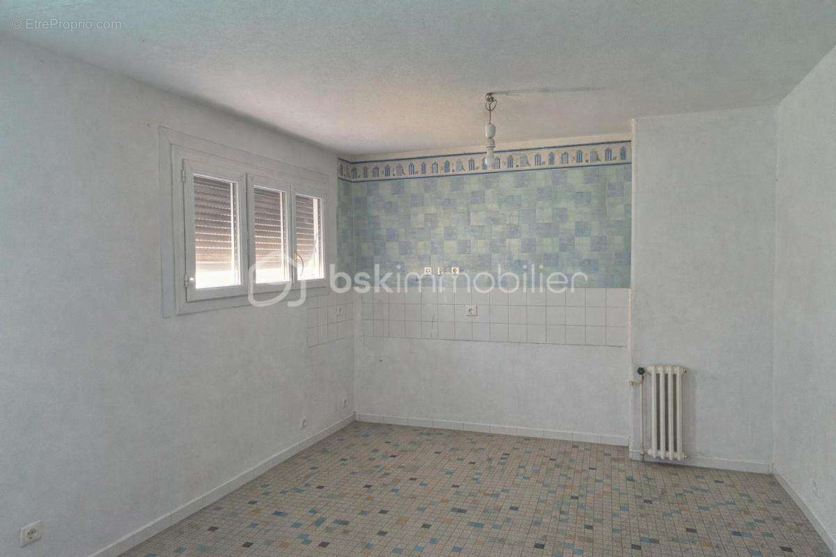Maison familiale avec jardin verdoyant et charme à 5 minutes de Fontenay le Comte - photo 6
