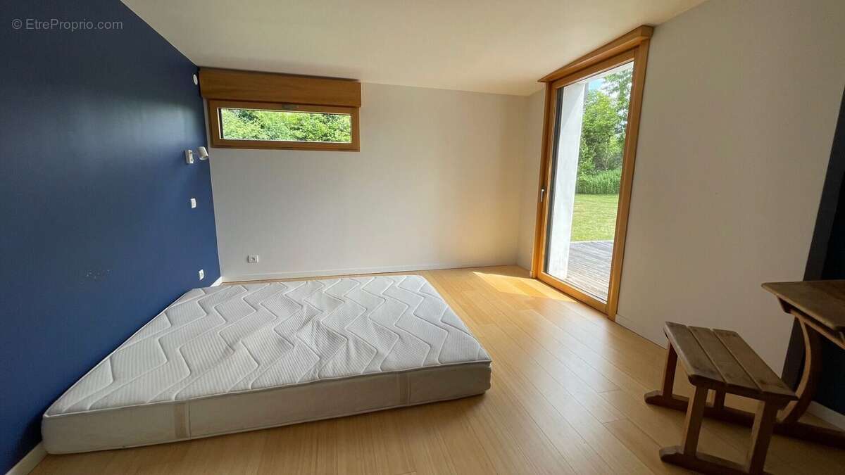 Maison à SAINT-BAUDELLE