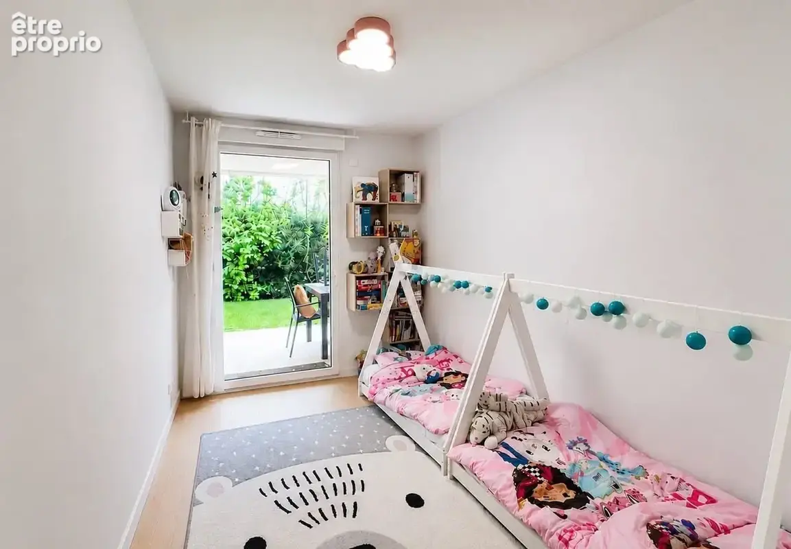Courbevoie marceau/ t4- 3 chambres - bureau avec jardin, terrasse, cave et parking - photo 8