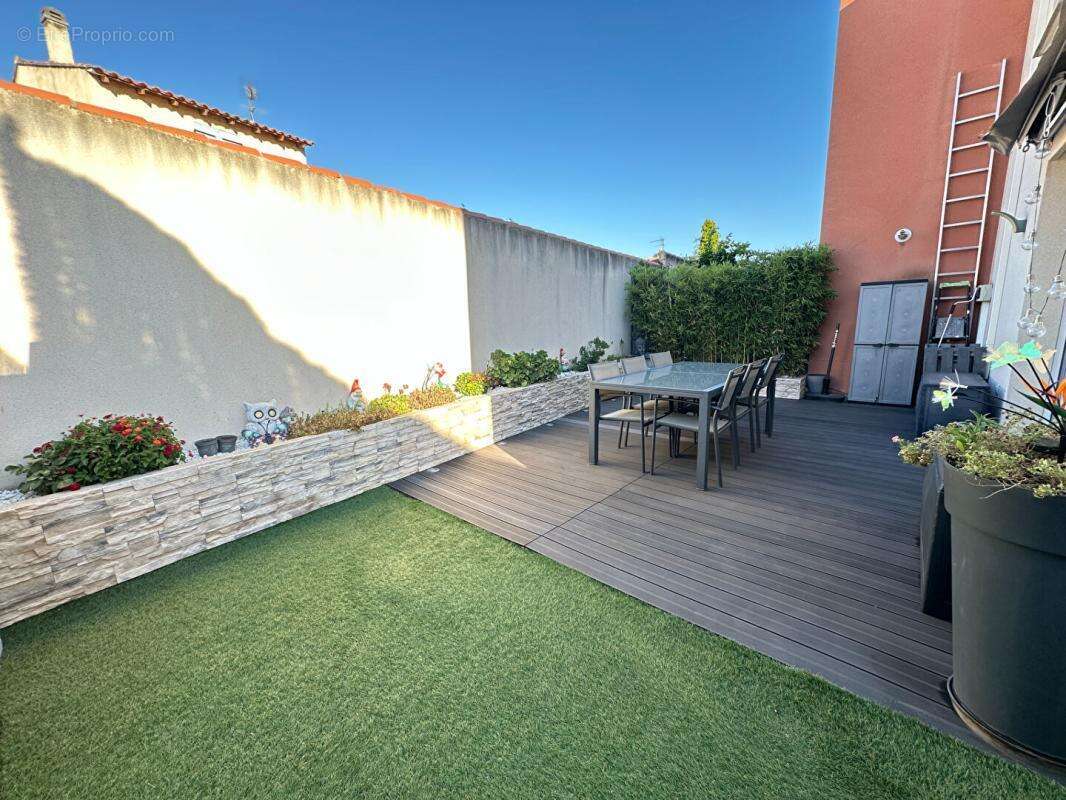 MARIGNANE - Pavillon T3 récent avec jardin, parking et prestations de qualité - photo 9