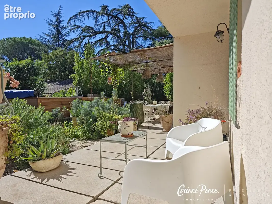 Nîmes maison avec dépendance de 38 m2 et garage proposée par Corinne Ponce immobilier - photo 2
