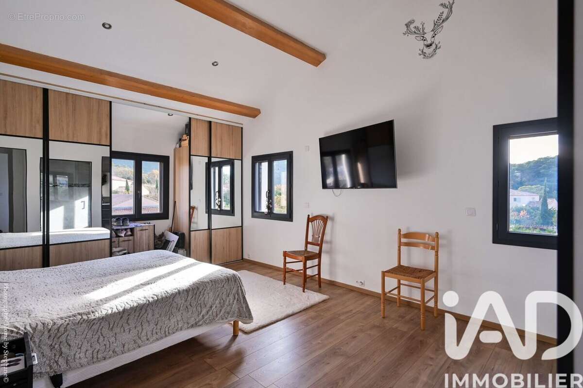 Photo 8 - Maison à PLAN-D'AUPS-SAINTE-BAUME