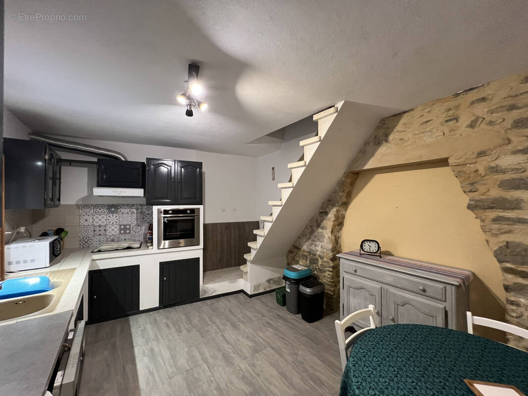 Maison à LAURE-MINERVOIS