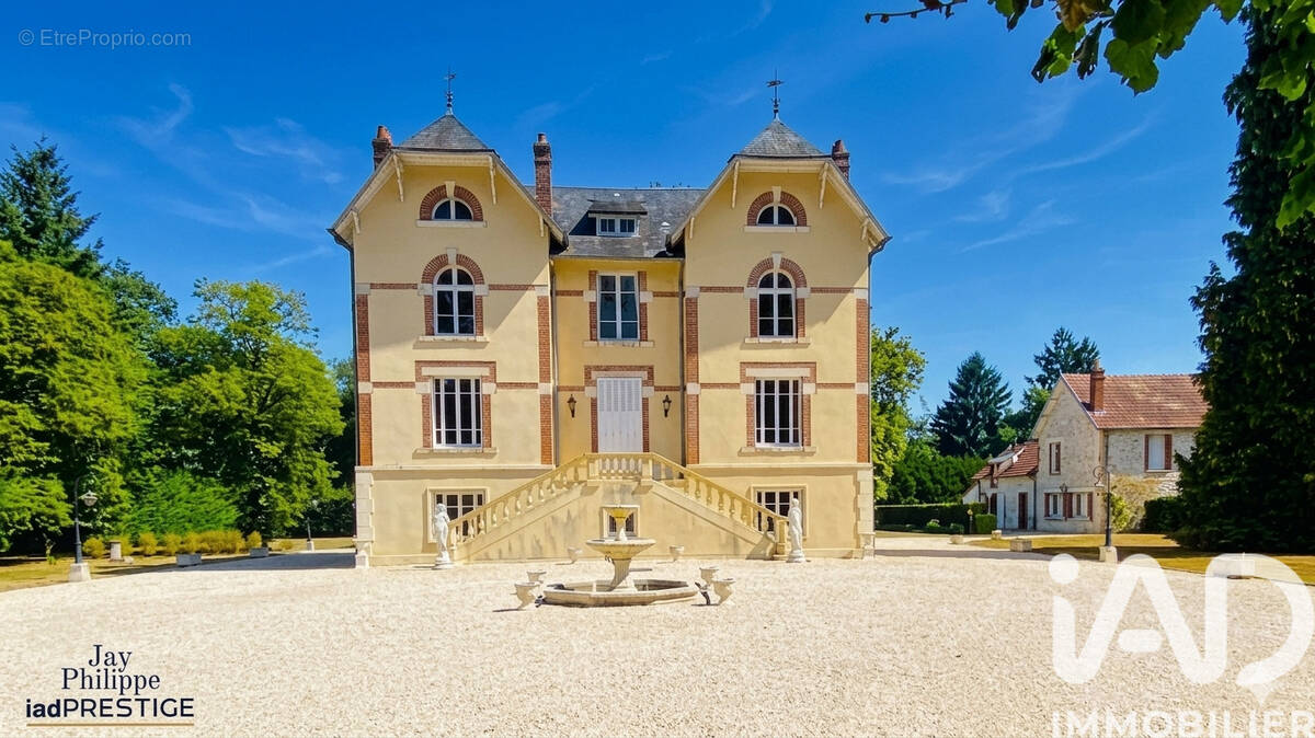 Photo 1 - Maison à SAINTE-MONTAINE