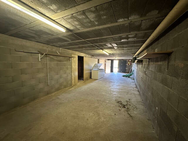 Maison à CHASTELLUX-SUR-CURE