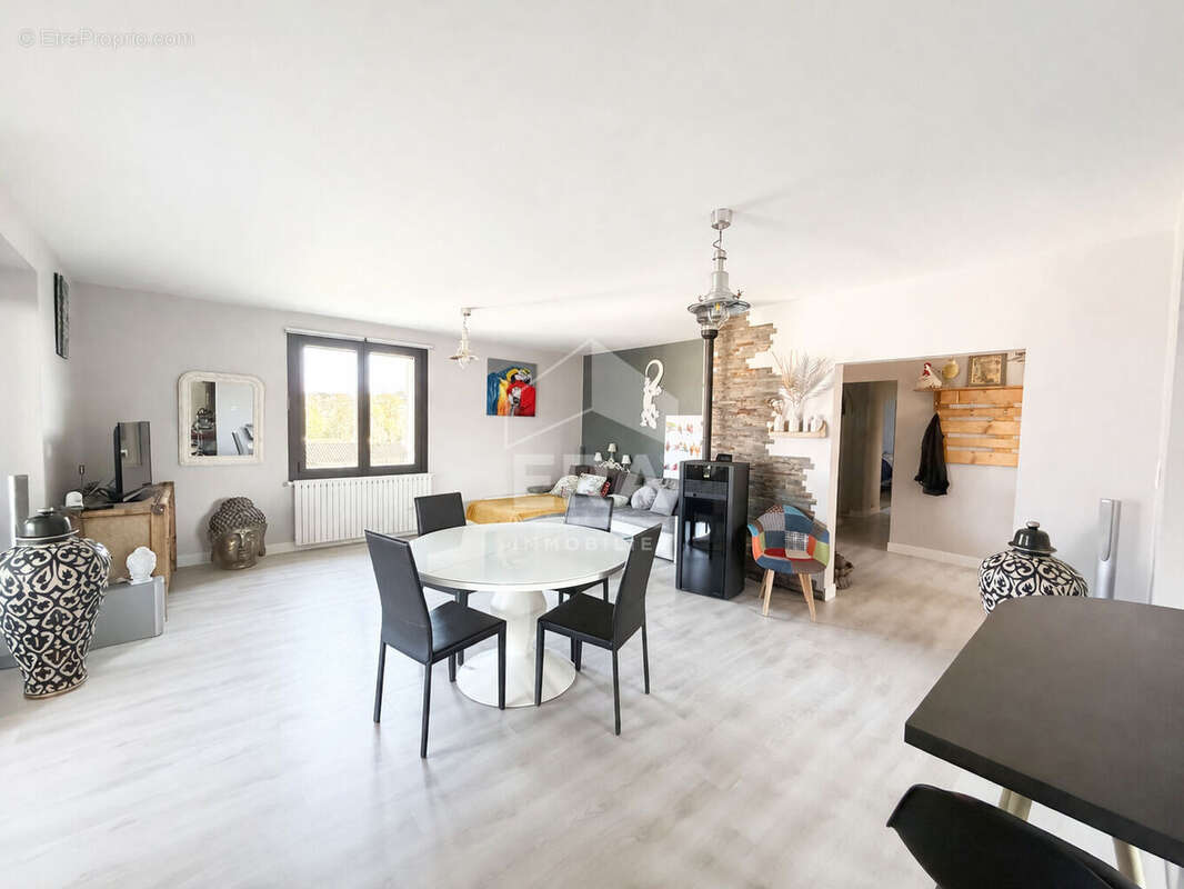 Maison à CUNAC