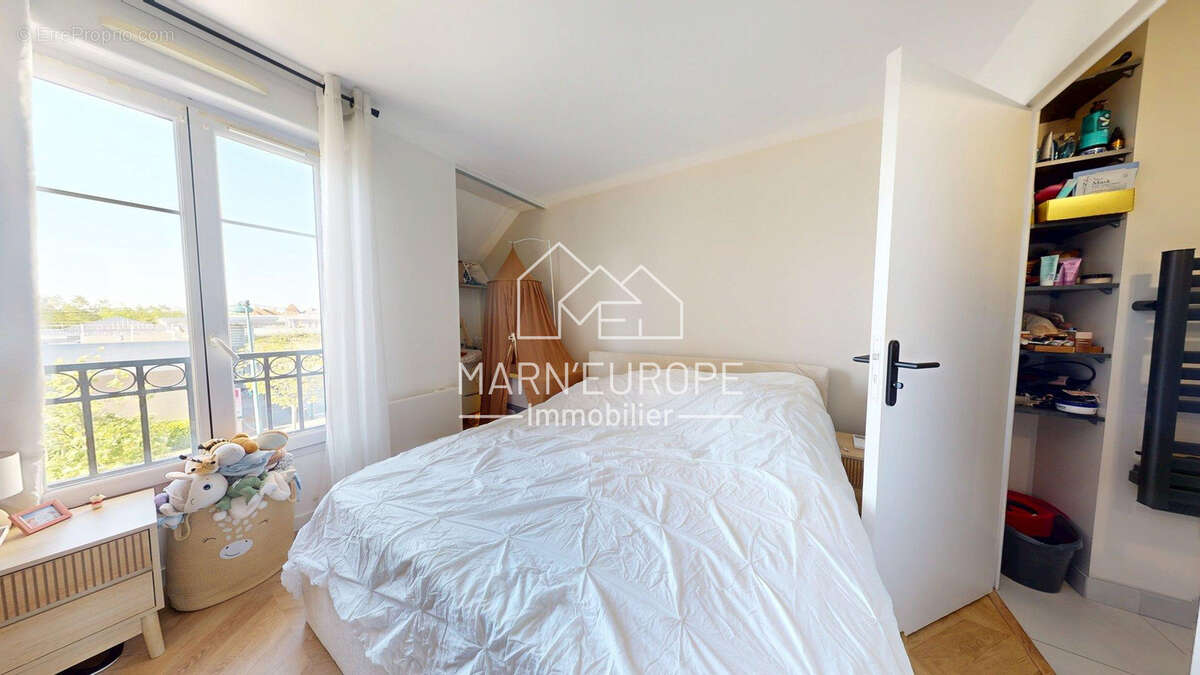 Appartement à MAGNY-LE-HONGRE
