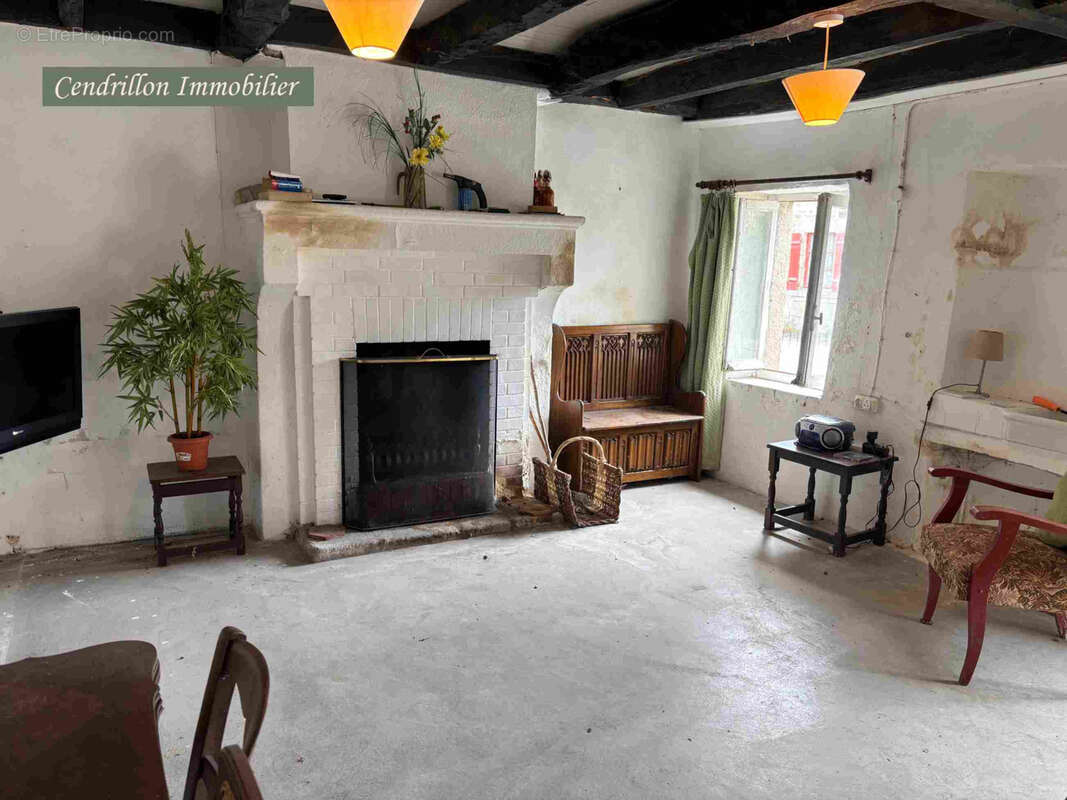 Projet rénovation ! Maison indépendante 70m2 habitables, en pierre avec terrain, près du Lac de Vassivière. - photo 8