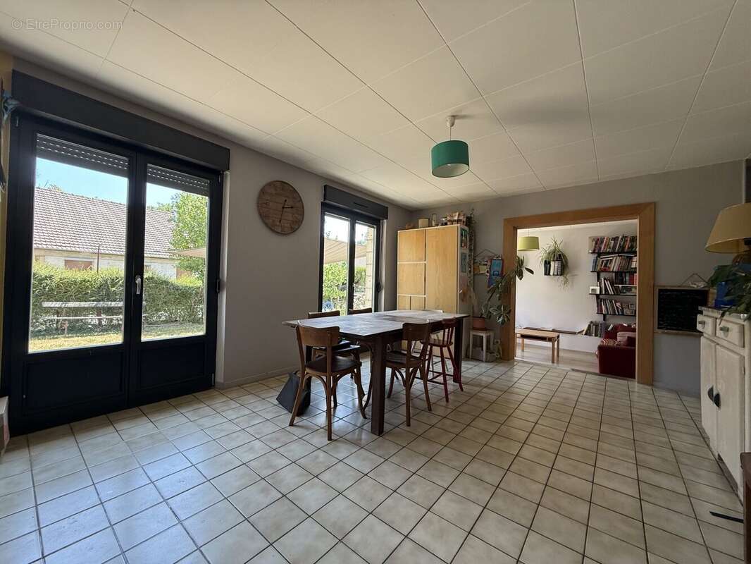 Maison 85 m² à Soissons  - photo 2