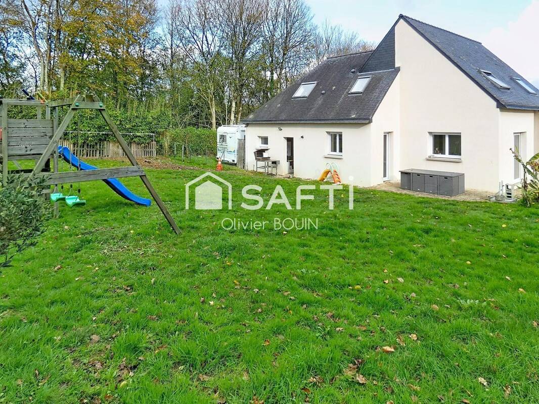 Photo 1 - Maison à LANDIVISIAU