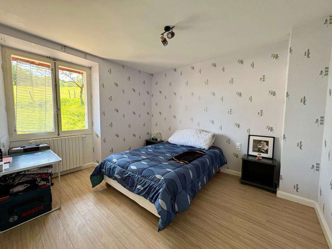Appartement à LORNAY
