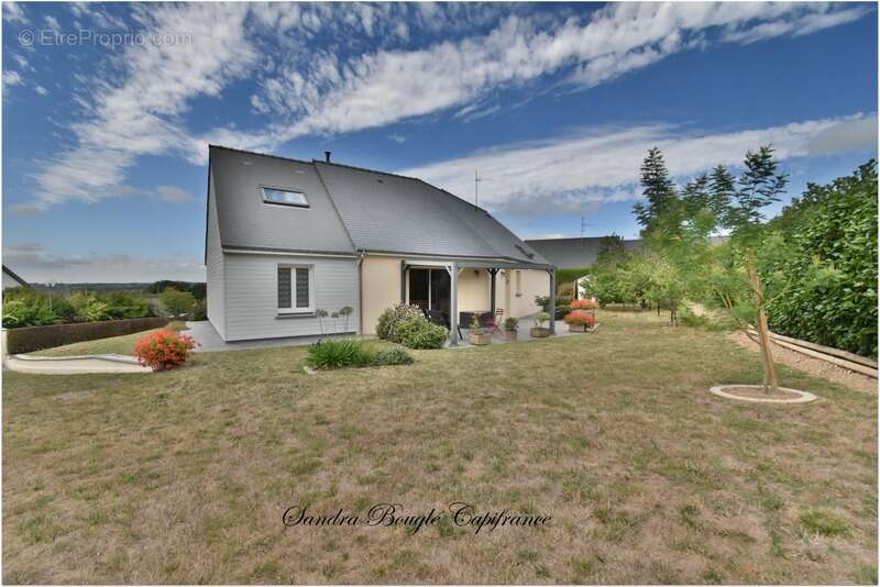 Maison à SAINTE-SUZANNE