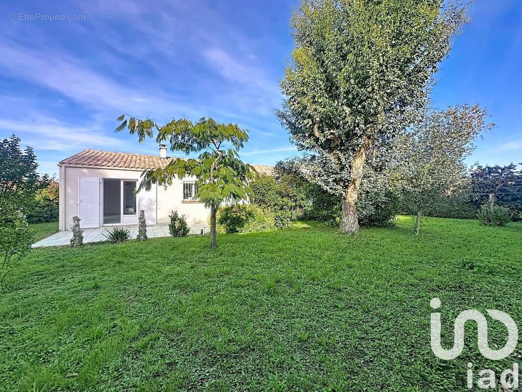 Photo 1 - Maison à SAINT-JEAN-DE-LIVERSAY