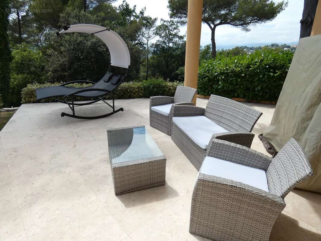Maison à MOUGINS