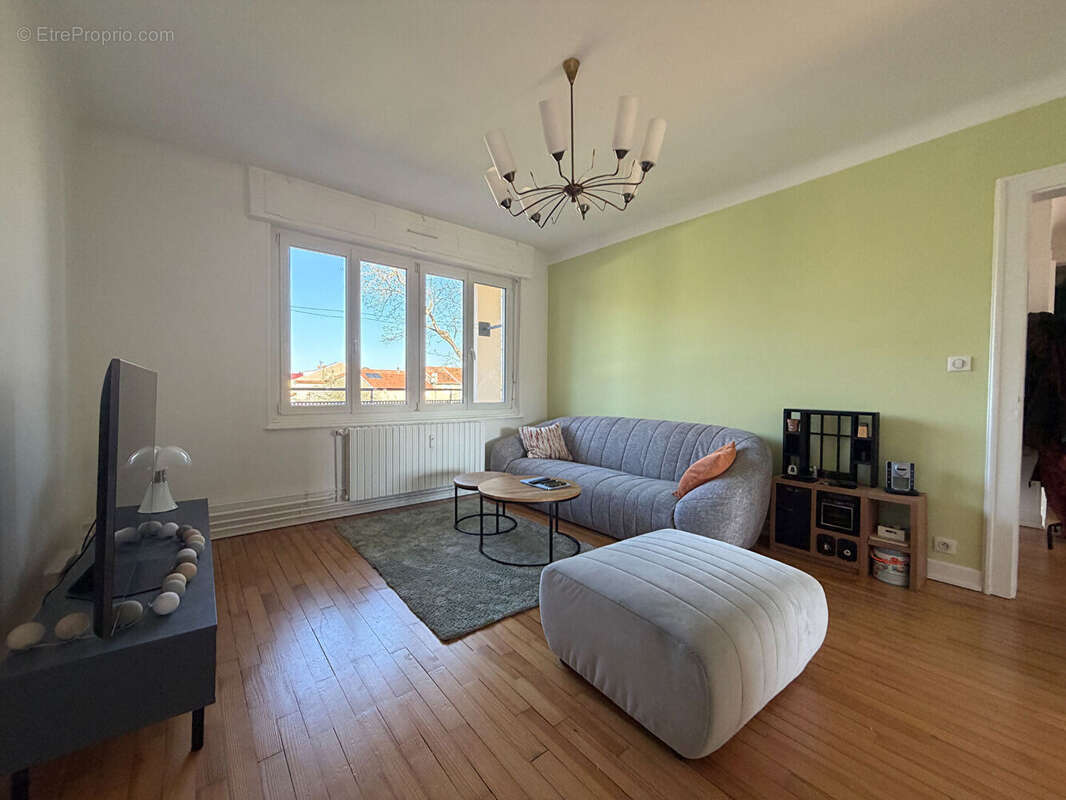 Appartement à MALLING