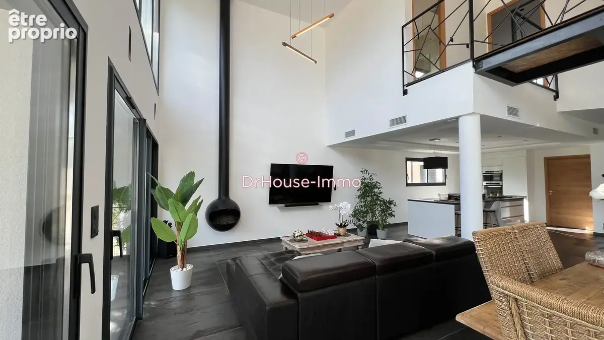 Maison 5 pièces 258 m² à vendre à Nimes (30000) - photo 8