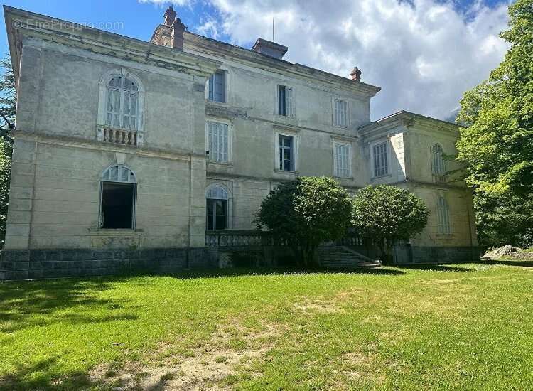 Maison à SANTO-PIETRO-DI-VENACO