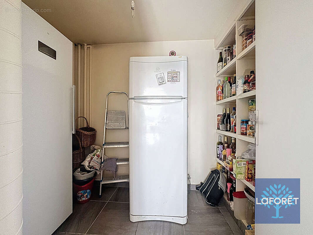 Appartement à CHILLY-MAZARIN