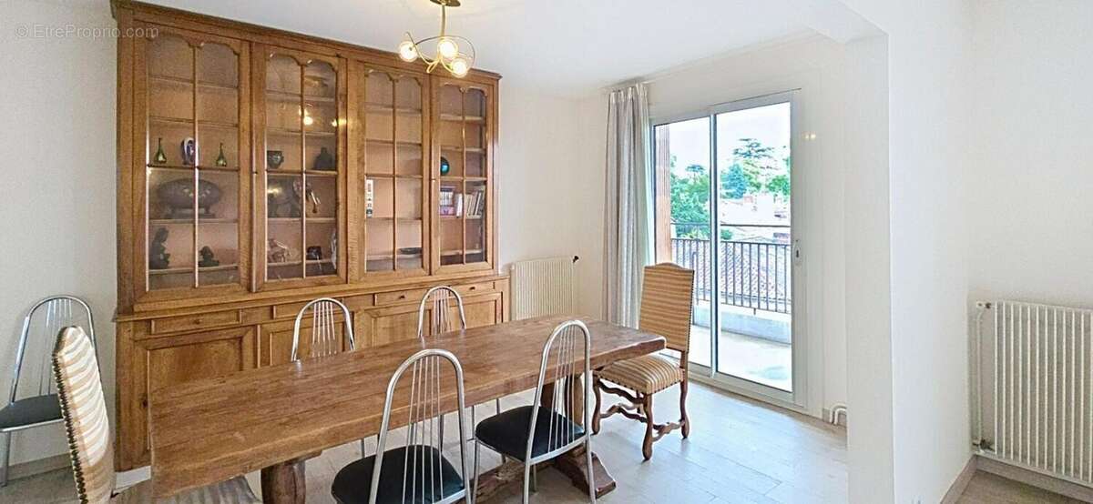 Appartement Périgueux 5 pièce(s) 130 m2 - photo 2