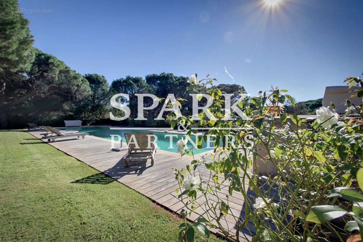 Maison à RAMATUELLE