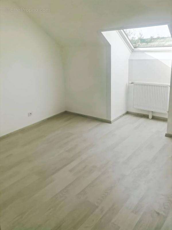  Maison 3 chambres avec jardin et garage – Idéal Investissement locatif ! - photo 4