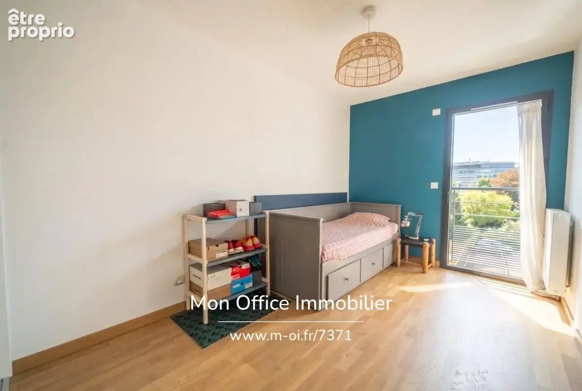 Référence : 7371-TCA - Appartement 4 pièces de 85m2 avec terrasse vue montagne et garage double rue Louis Boch (Annecy centre-vi - photo 10