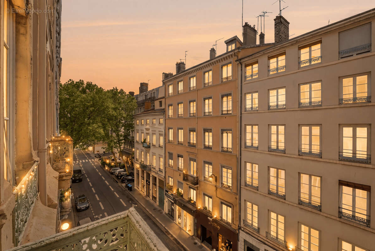 Appartement à LYON-6E