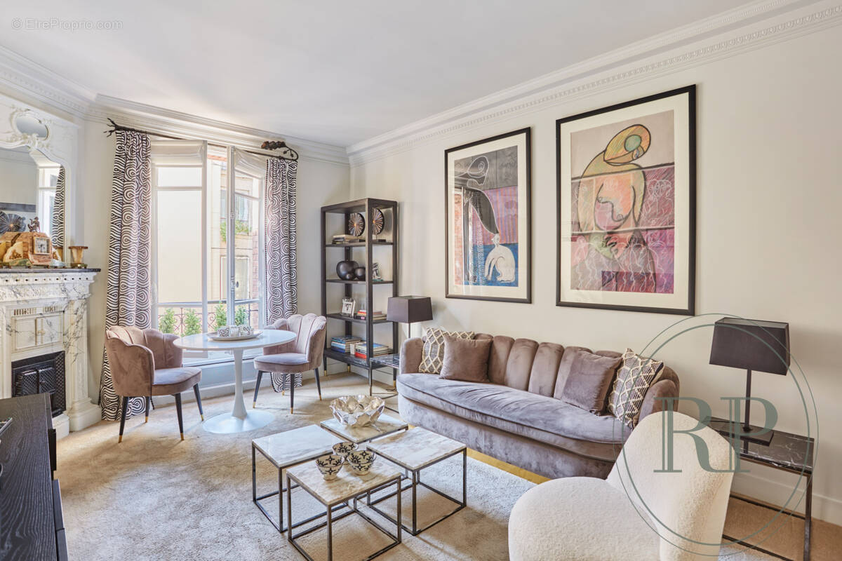 Appartement à PARIS-5E