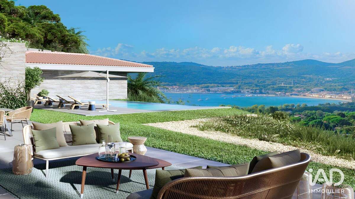 Photo 2 - Maison à GRIMAUD