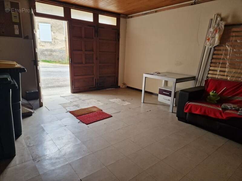 Maison à CONTREXEVILLE