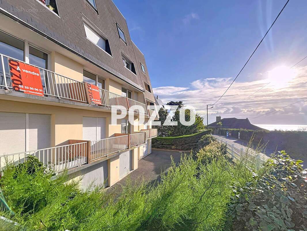 Appartement à SAINT-PAIR-SUR-MER