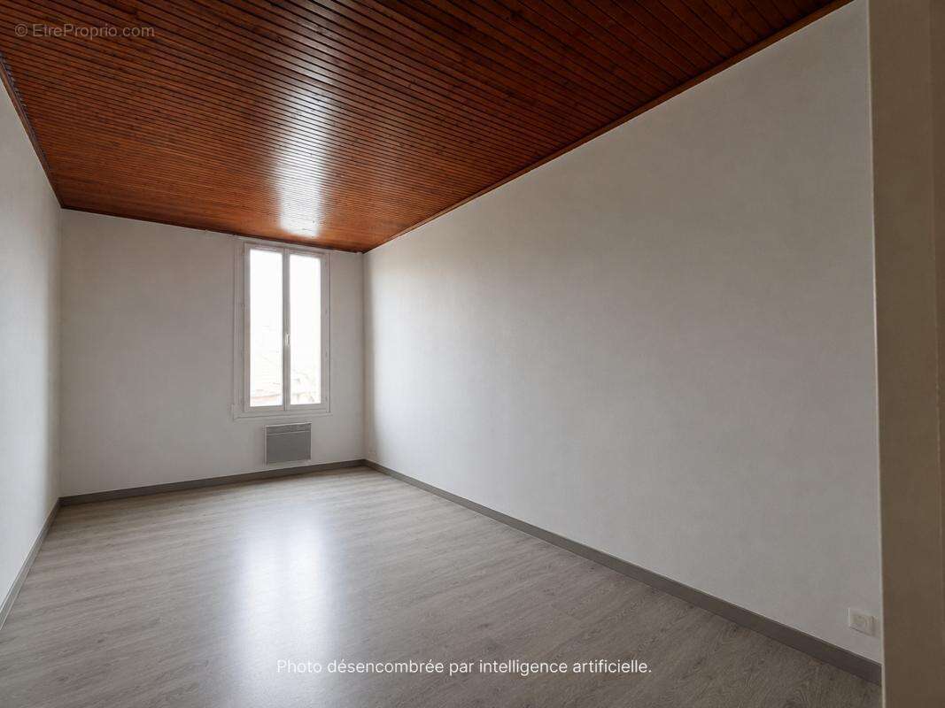 Maison 100 m² à Montpezat  - photo 9