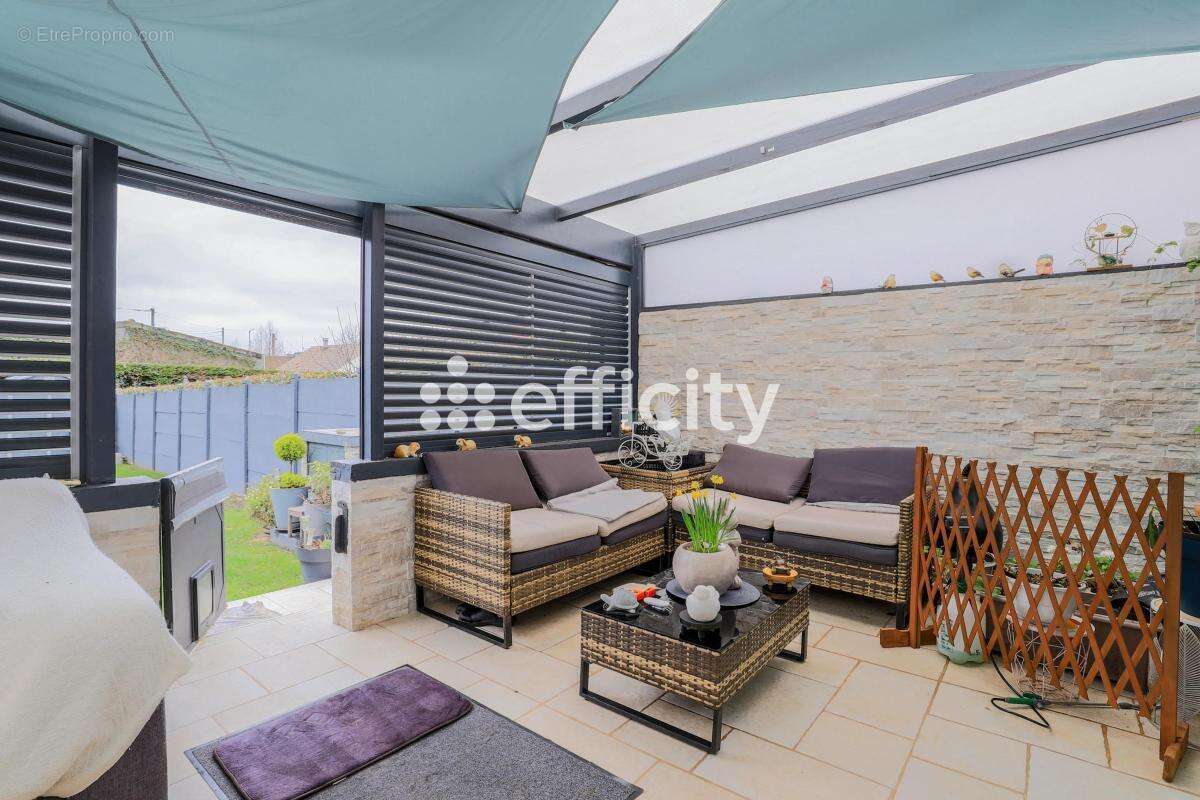 Maison à HENIN-BEAUMONT