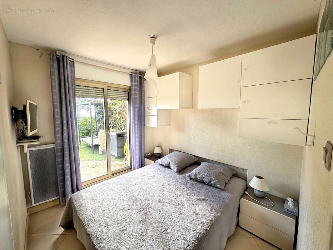 Appartement à LA LONDE-LES-MAURES