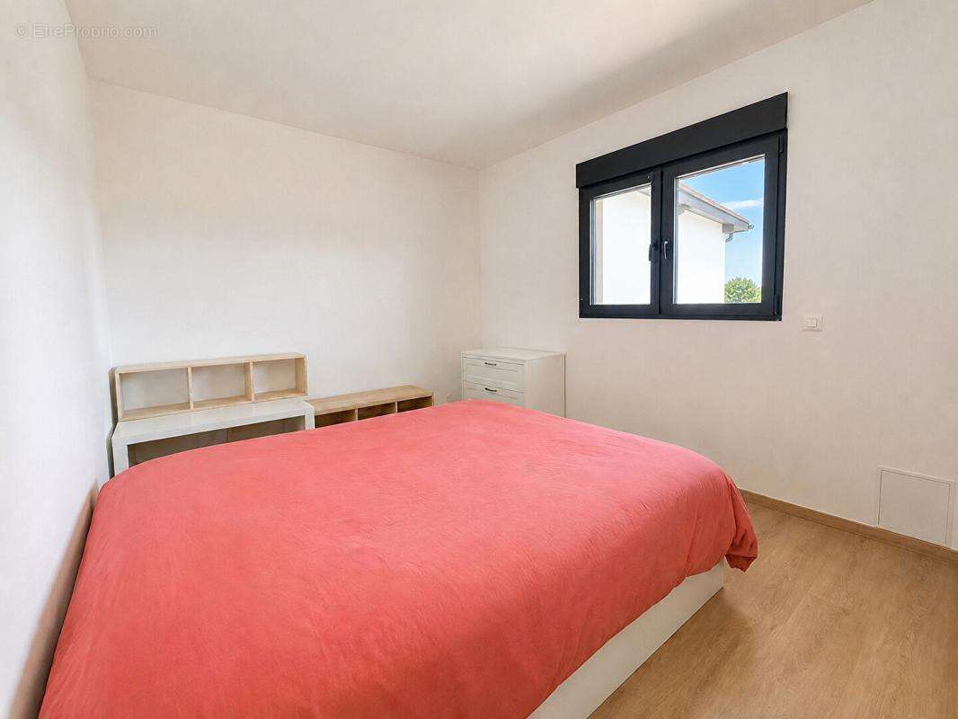 Maison à PUBLIER