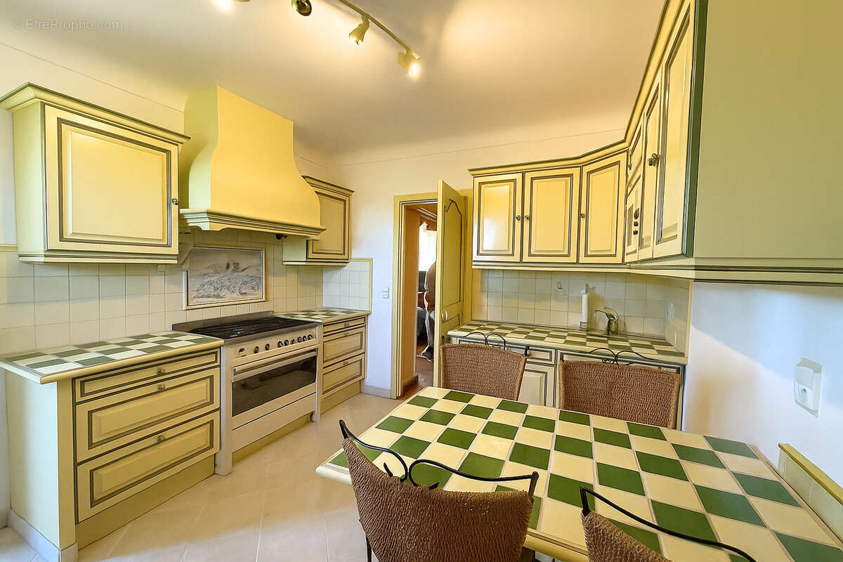 Maison à PEYMEINADE