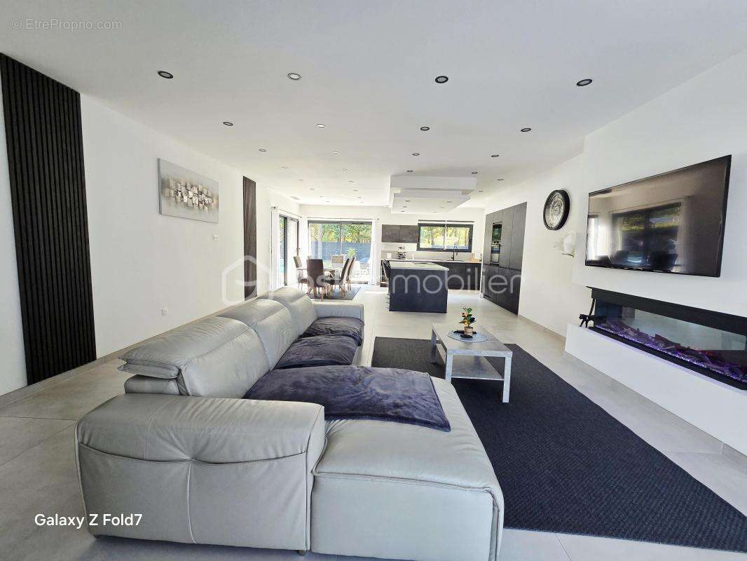 Maison à CASTELSARRASIN