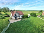 Photo 1 - Maison à ARCEY