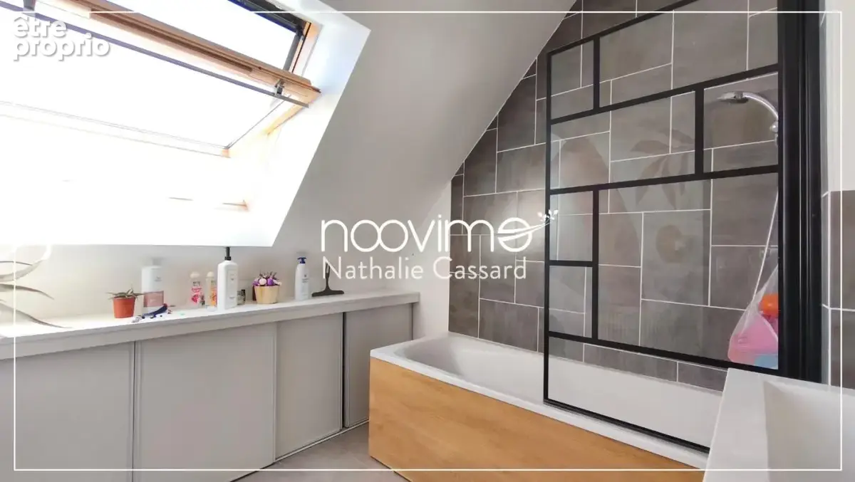 Maison mitoyenne 111 m2 4 Chambres sur 450 m2 avec Garage - photo 9
