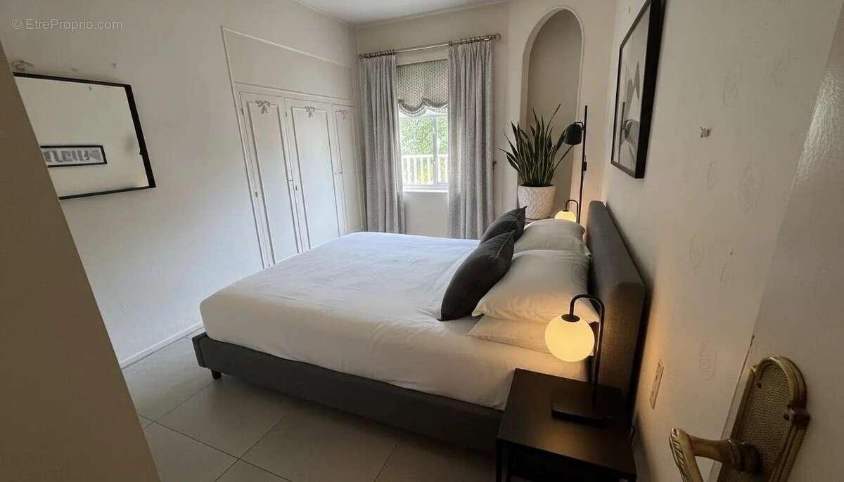 Appartement à FRESNES