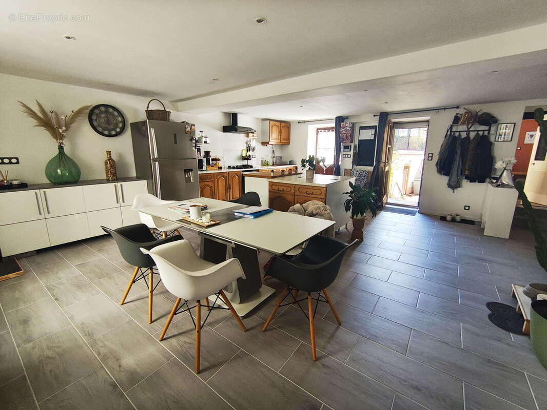 Maison à SAINT-CHAMOND