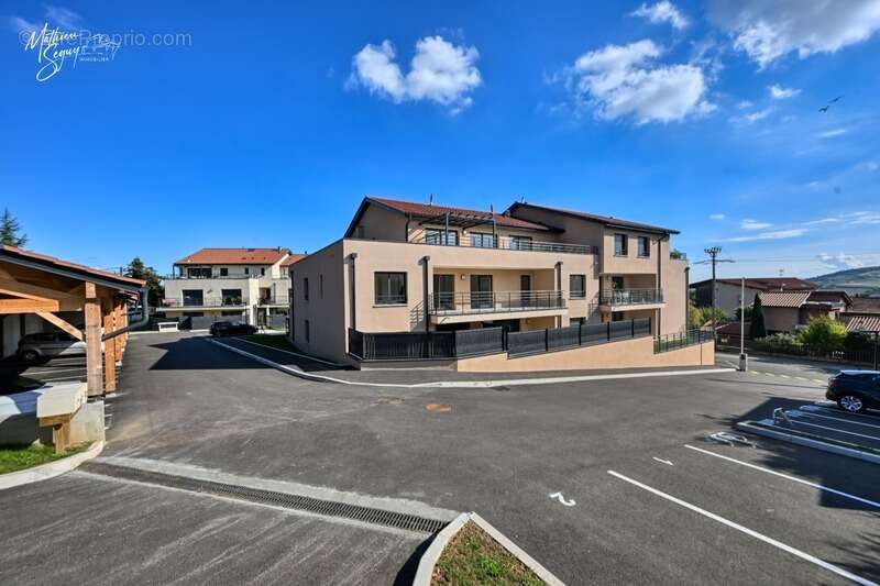 Appartement à VAUGNERAY