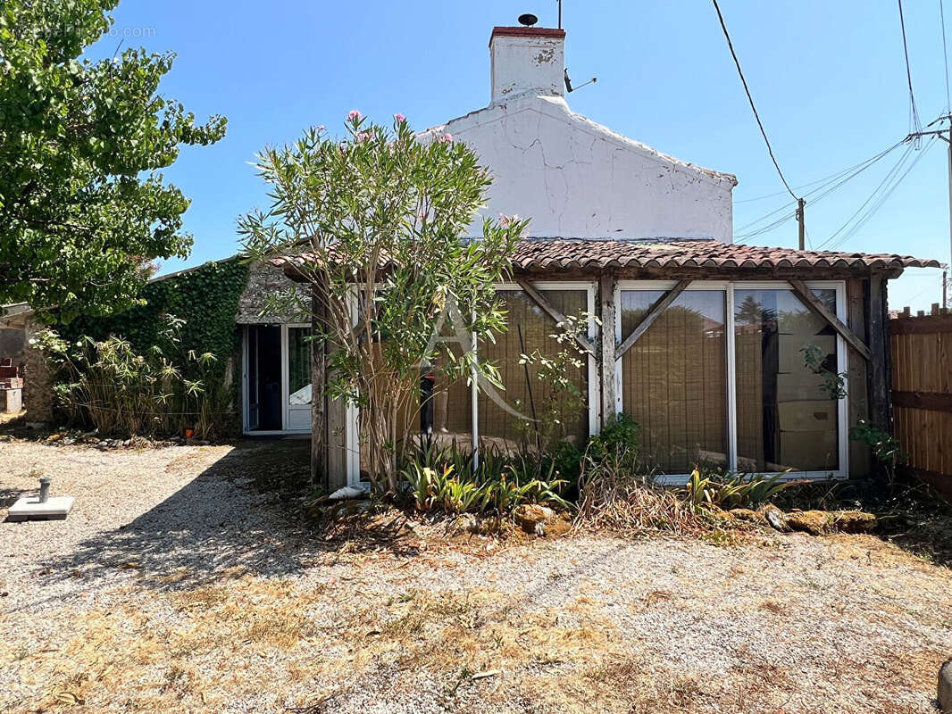 Maison Saint Hilaire La Foret - photo 10