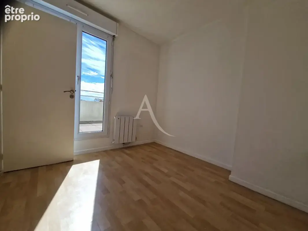 Appartement avec terrasse exceptionnelle 18M2 - photo 9