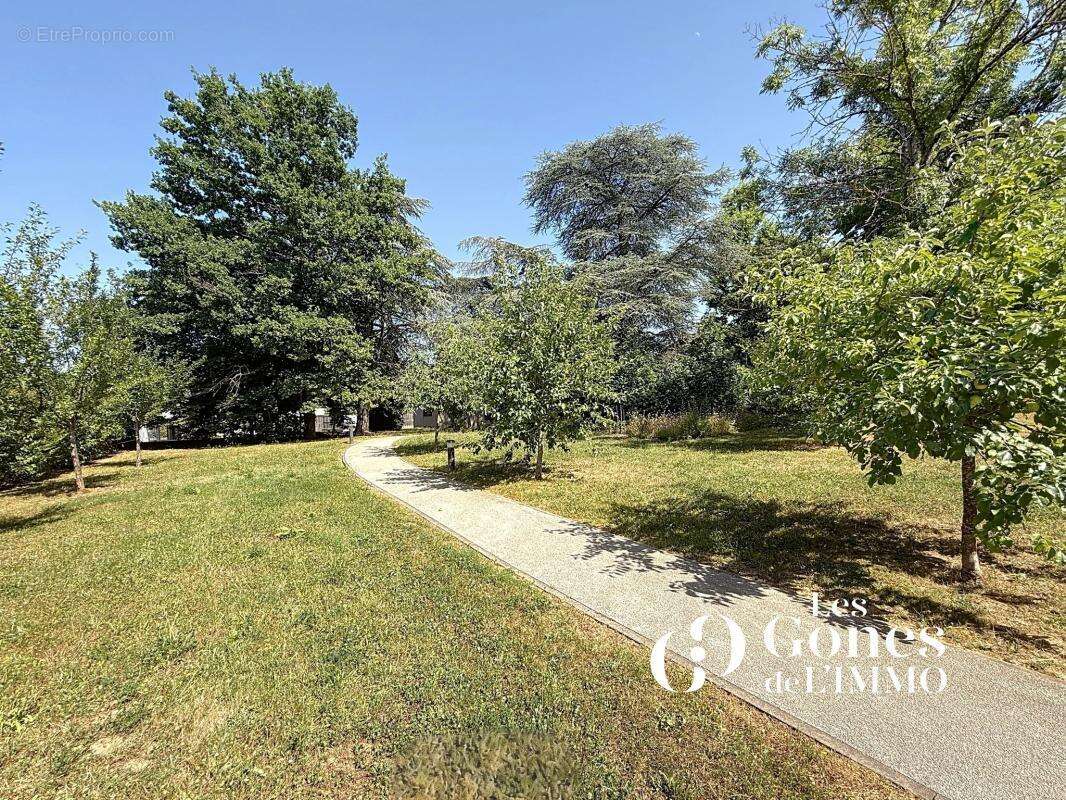 Appartement à TASSIN-LA-DEMI-LUNE