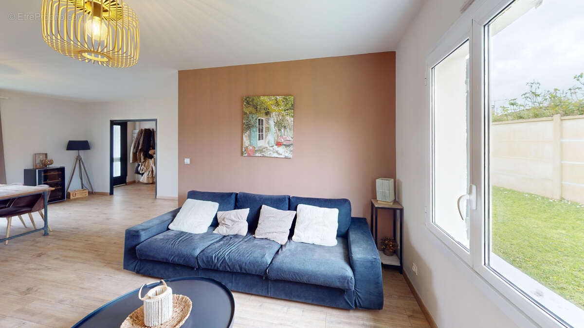 Maison à VILLENAVE-D'ORNON