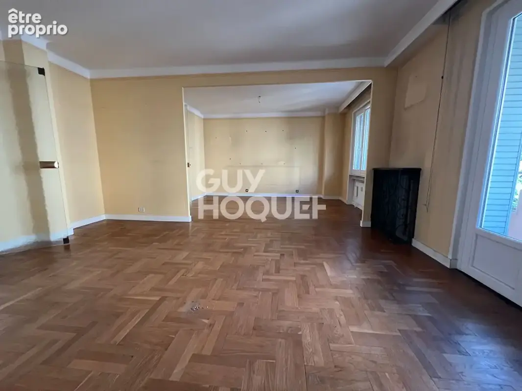 Appartement à LYON-7E