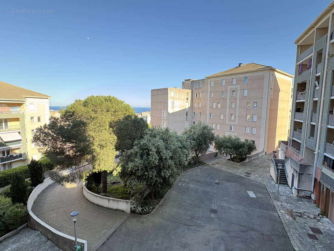 Appartement à SAN-MARTINO-DI-LOTA
